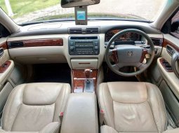 Jual mobil bekas murah Toyota Crown Royal Saloon 2001 di Jawa Timur 6