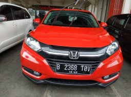 Jual cepat mobil Honda HR-V E AT 2017 di Jawa Barat  3