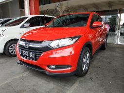 Jual cepat mobil Honda HR-V E AT 2017 di Jawa Barat  2