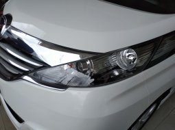 Dijual mobil Mazda Biante 2.0 SKYACTIV A/T 2015 murah di Jawa Barat 8