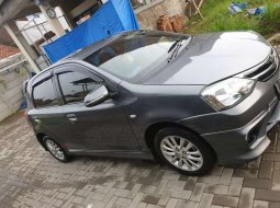 Jawa Barat, jual mobil Toyota Etios Valco G 2015 dengan harga terjangkau 2