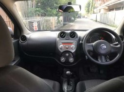 Nissan March 2011 Sumatra Barat dijual dengan harga termurah 4