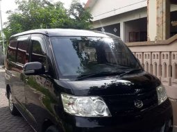 Dijual mobil bekas Daihatsu Luxio M, Jawa Timur  2