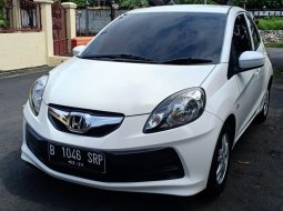 Dijual Cepat Mobil Honda Brio E 2012 di Jawa Tengah 6