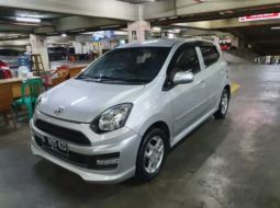 Jual Mobil Bekas Daihatsu Ayla M Sporty 2015 di DKI Jakarta 3