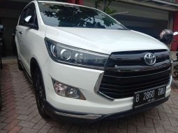 Jual mobil Toyota Venturer 2017 bekas, DKI Jakarta 7