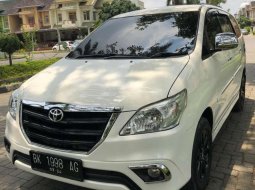 Sumatra Utara, Toyota Kijang Innova 2.0 G 2014 kondisi terawat 9