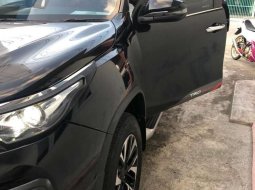 Jual mobil bekas murah Toyota Fortuner TRD 2018 di Sumatra Barat 4