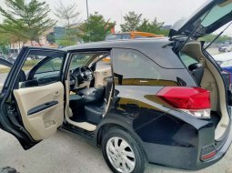 Dijual mobil bekas Honda Mobilio E, Riau  2