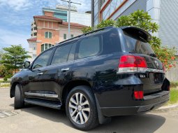 Jual mobil Toyota Land Cruiser 4.5 V8 Diesel ATPM 2016 bekas, Banten 10