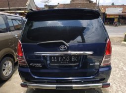 Jual Mobil Bekas Toyota Kijang Innova 2.0 G 2005 di Jawa Tengah 2