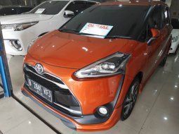 Jual Cepat Mobil Toyota Sienta Q 2016 di Jawa Tengah 9