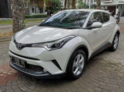 Mobil Toyota C-HR 2018 dijual, Jawa Timur 1