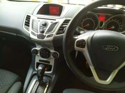 Ford Fiesta 2013 Jawa Tengah dijual dengan harga termurah 2