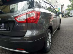 Jual Suzuki SX4 S-Cross 2017 harga murah di Jawa Timur 1