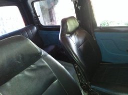 Dijual Cepat Mobil Bekas Suzuki Jimny 1.0 Manual 1984 di Jawa Tengah 4