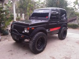 Dijual Cepat Mobil Bekas Suzuki Jimny 1.0 Manual 1984 di Jawa Tengah 5