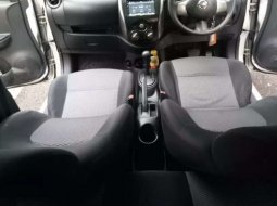 Nissan March 2013 Jawa Barat dijual dengan harga termurah 1