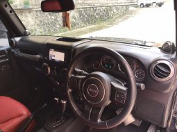 Jual Mobil Bekas Jeep Wrangler Rubicon Unlimited 2014 di DIY Yogyakarta 2