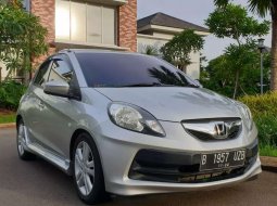 Mobil Honda Brio 2012 E terbaik di Banten 15