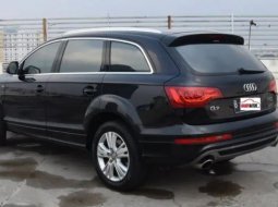 Dijual Cepat Mobil Audi Q7 3.0 TFSI 2006 di DKI Jakarta 3