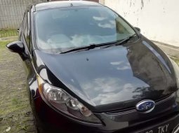 Ford Fiesta 2011 DKI Jakarta dijual dengan harga termurah 12