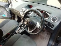 Ford Fiesta 2011 DKI Jakarta dijual dengan harga termurah 7