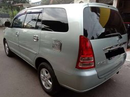 Jawa Barat, Toyota Kijang Innova V 2006 kondisi terawat 6