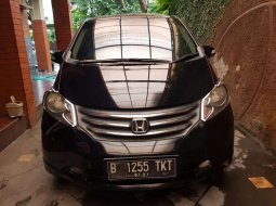 Jual cepat Honda Freed PSD 2010 di Jawa Tengah 5