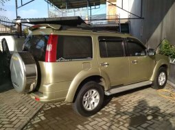 Jual mobil Ford Everest XLT 2008 bekas, Jawa Tengah 5