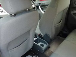 Ford Fiesta 2011 DKI Jakarta dijual dengan harga termurah 2