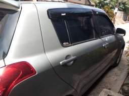 Jawa Barat, jual mobil Suzuki Swift ST 2009 dengan harga terjangkau 5