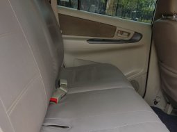 Jual Mobil Bekas Toyota Kijang Innova 2.5 G 2014 di Tangerang Selatan 1