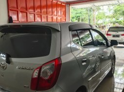 Jual Mobil Bekas Toyota Agya 1.0 G 2015 di Tangerang Selatan 4