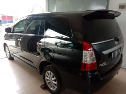 Jual cepat Toyota Kijang Innova V 2012 di Jawa Tengah 7