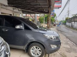 Jual mobil Toyota Kijang Innova 2.4G 2017 bekas, Sumatra Selatan 10