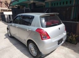 Jawa Barat, jual mobil Suzuki Swift ST 2009 dengan harga terjangkau 3