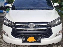 Jual mobil bekas murah Toyota Kijang Innova 2.0 G 2017 di Jawa Timur 3