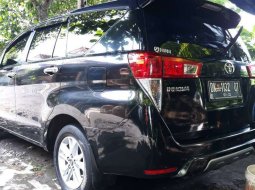 Bali, Toyota Kijang Innova 2.0 G 2017 kondisi terawat 3