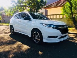 Dijual mobil bekas Honda HR-V Prestige, Banten  2