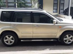 Mobil Nissan X-Trail 2006 2 dijual, Jawa Barat 4