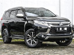 Dijual cepat Mitsubishi Pajero Sport Dakar 2017 murah di Depok  1