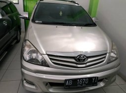 DIY Yogyakarta, Dijual cepat Toyota Kijang Innova 2.0 G 2011 bekas  7