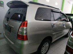DIY Yogyakarta, Dijual cepat Toyota Kijang Innova 2.0 G 2011 bekas  2