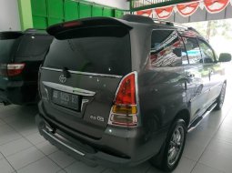 Dijual mobil Toyota Kijang Innova 2.0 G 2008 bekas, DIY Yogyakarta 3