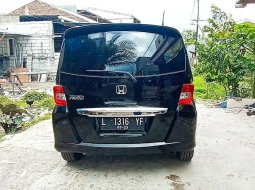 Dijual mobil bekas Honda Freed E, Jawa Timur  5