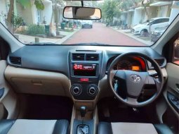 Mobil Toyota Avanza 2012 E terbaik di Banten 9