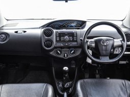 Jual Mobil Bekas Toyota Etios Valco G 2015 di Depok 6