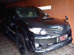 Mobil Toyota Fortuner 2013 G TRD terbaik di Jawa Barat 2