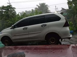 Jual Daihatsu Xenia X 2017 harga murah di Jawa Timur 1